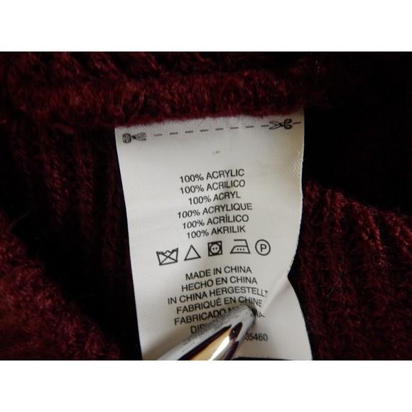 Oakley Beanie Hat Maroon Ribbed Cap Logo Winter Warm Ski Snowboard Skate - Picture 5 of 7